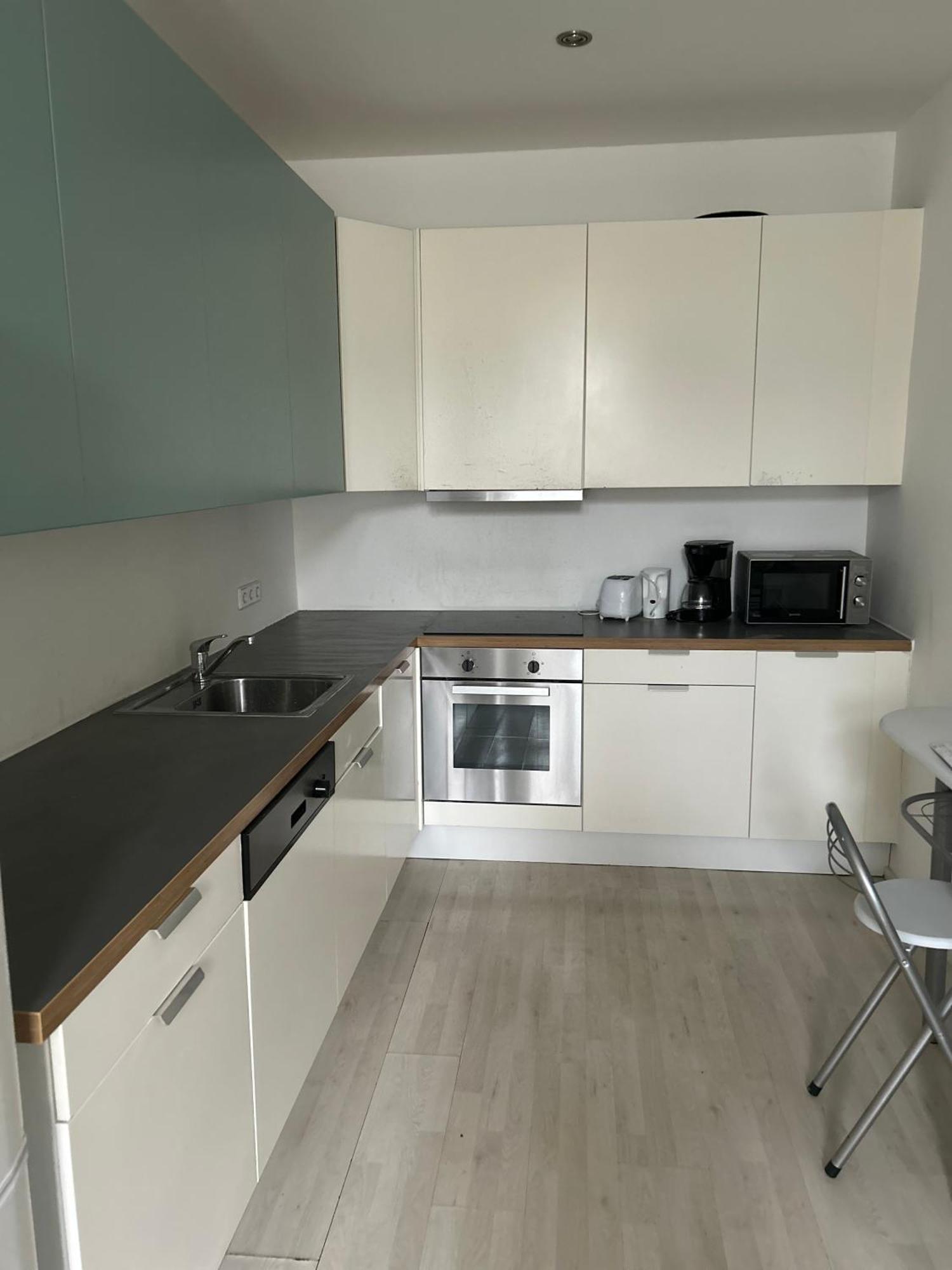 Schoene, Helle Wohnung In Stadtnaehe Vienna Luaran gambar